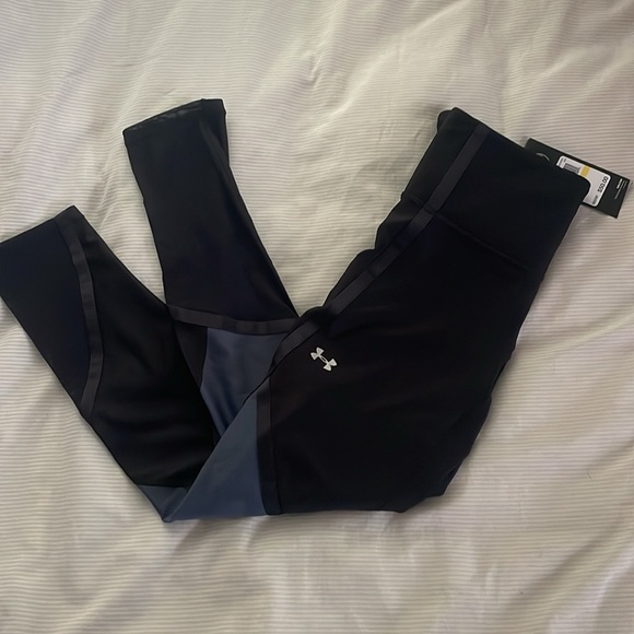 Under Armour Leggings - Picture 2 of 5